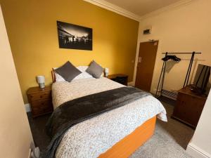 Coventry station - Studio flat - City centre