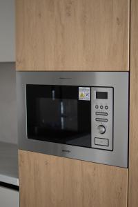 Видові апартаменти з видом на Дніпро та басейн