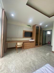Nam Khang Apartment And Hotel
