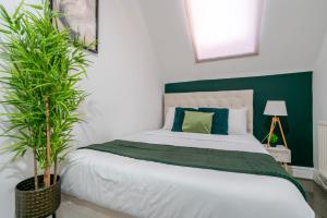 Spacious Stay Near MCR Town & Etihad Stadium