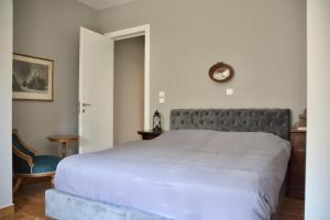 Vintage Kolonaki Luxury Penthouse Suite