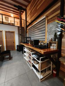 Tiny house en medio del bosque nativo