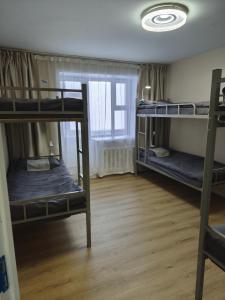 Tara Guesthouse and Tours