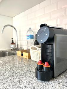 Historic Porto Flat I Balcony & Views by MyMoradia