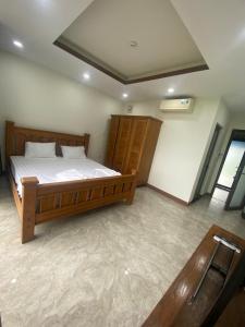 Nam Khang Apartment And Hotel