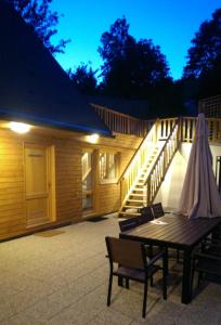 Chalets under Falcon Ridge