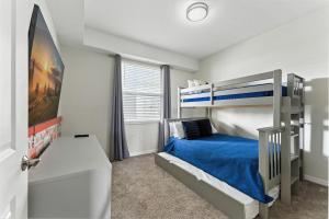 Last Minute Disney Luxury Condo with Balcony. Book Now SLR561