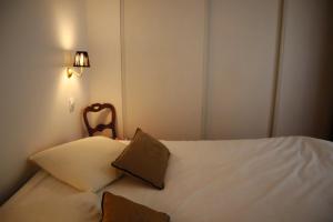 Un appart chaleureux et simple au cœur du 5e arrondissement