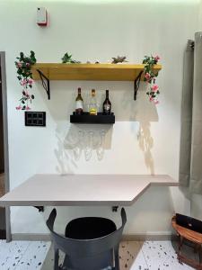 Hostique Vijay Nagar