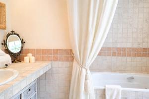 Noctua villa luxury paraíso estepona 001