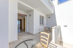 Camere arcobaleno in pieno centro e vicino al mare