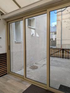 T3 avec véranda et parking, au pied des télécabines à Luchon