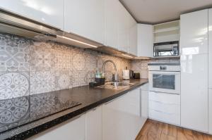 Osiedle Tysiąclecia Piastów Apartment by BookingHost