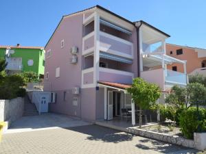 Apartment Marjolovic 2 by Interhome