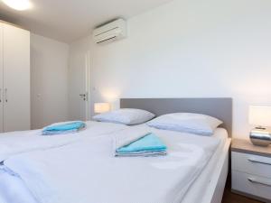 Apartment Niko 2 by Interhome