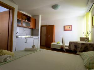 Apartment Buka Calm VII Studio by Interhome