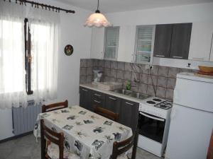 Apartment Appartement mit Balkon und Meerblick by Interhome