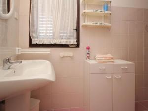 Apartment Apartman Nada mit Terrasse by Interhome