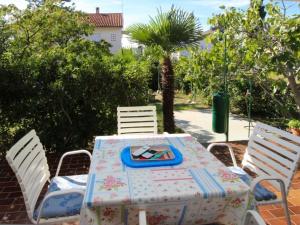 Apartment Apartman Nada mit Terrasse by Interhome