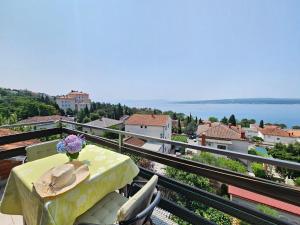 Apartment Wohnung App Marinna mit Terrasse by Interhome