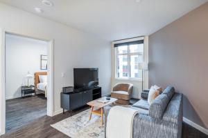 Blueground Wilburton fitness center nr Bellevue Park SEA-1001