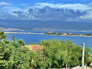 Apartment Apartment Rebeka by Interhome