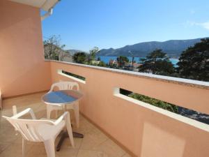 Apartment in Baška mit Eigenem Balkon by Interhome