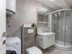 Apartment Modernes Apartment in Crikvenica mit Gemeinschaftspool by Interhome