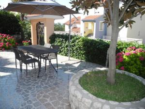 Apartment Wohnung in Crikvenica mit Grill und Terrasse by Interhome