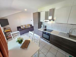 Apartment Wohnung für 4 Personen mit Terrasse by Interhome