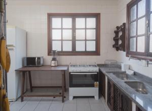 Casa Mar Pé na Areia Enseada Ubatuba