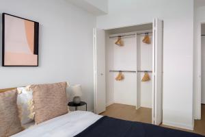 Blueground Chelsea rooftop nr Hudson River Park NYC-1279