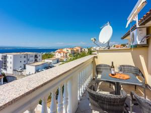 Apartment Studio-Apartment mit Meerblick by Interhome