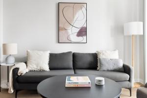 Blueground Playa del Rey pool nr Dockweiler LAX-1431