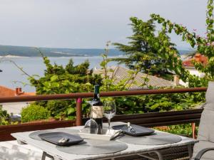 Apartment Charmante Wohnung in Crikvenica für 2 Personen by Interhome