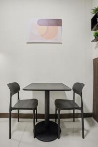 Self Check-in Tomas Morato w Netflix