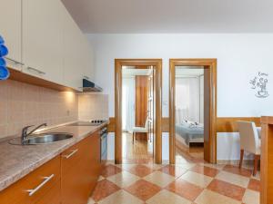 Apartment Wohnung mit schöner Terrasse by Interhome