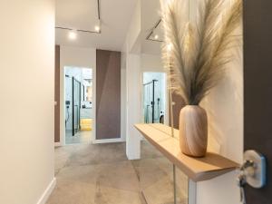 Apartment Zwei-Schlafzimmer-Wohnung Dantela mit privatem Pool by Interhome