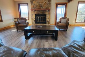 Mountain Views-Theatre, Hot Tub-8 Min to The Strip