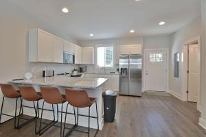 Rooftop Balcony with River View in SoKnox