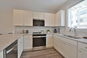 Rooftop Balcony with River View in SoKnox