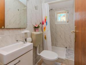 Apartment App Juracak Josip 5 by Interhome