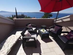 Apartment Wohnung für 6 Personen mit Terrasse und Meerblick by Interhome