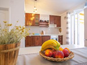 Holiday Home Holiday home Tina with Private pool by Interhome