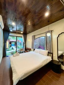 Sora Tam Coc - Bamboo & Wood Traditional Homestay