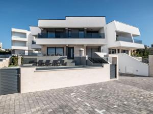 Holiday Home Luxusvilla Travera mit privatem Pool und Sauna by Interhome