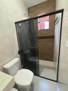 Casa completa com churrasqueira