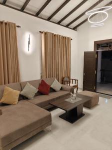 Villa romance hikkaduwa