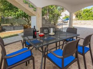 Apartment Apartment Andelic 1 by Interhome