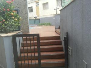 Well located at Enseada beach